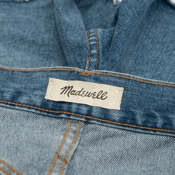 Madewell - The Momjean Short